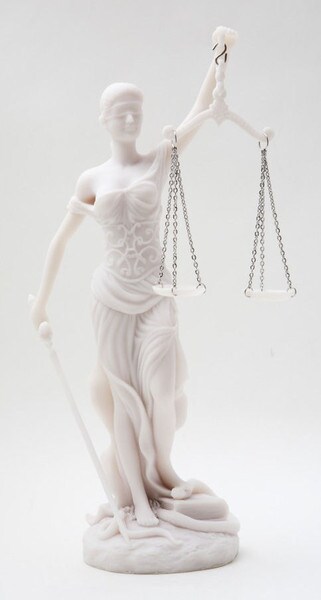Blind Lady Justice -la Justica 10" High